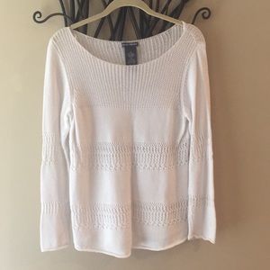 Chelsea & Theodore white Sweater. Size M